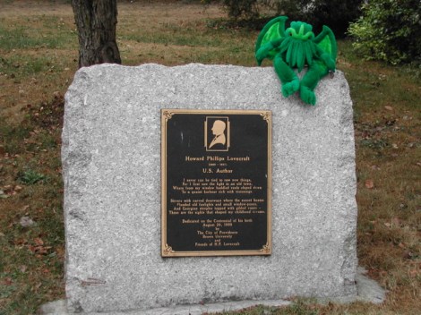 H.P._Lovecraft_plaque_w_stuffed_Cthulhu.jpg